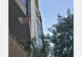 ۱۰۰ متر کیکاووس با مشاعات فعال