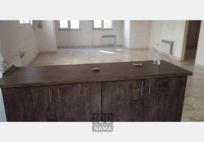 مستقلات 4 طبقه یکجا با پیلوت در تبریز