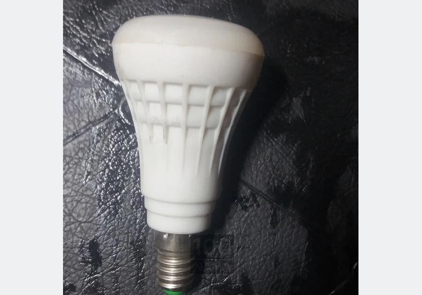 لامپ فوق کم مصرف led