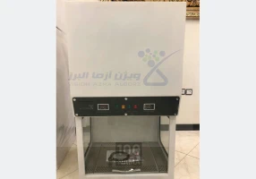 هود لامینار آزمایشگاهی
