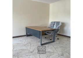 ساخت میز اداری پایه فلزی