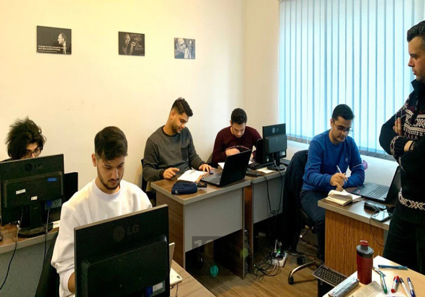 آموزش زبان برنامه نویسی پایتون در رشت