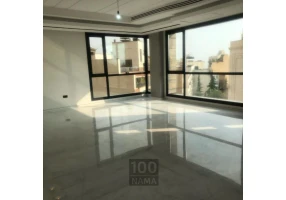 100متر آپارتمان  با مشاعات آبی