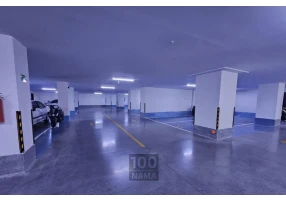 آپارتمان 100 متری در برج با مشاعات آبی