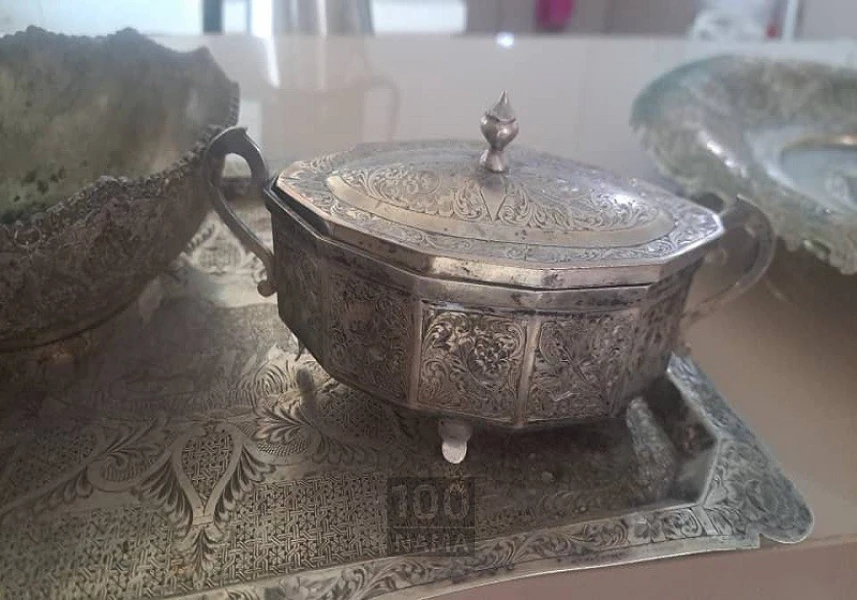 خریدار ظروف قدیمی چینی بلوریجات و نقره جات