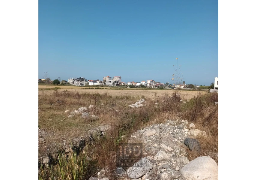 1308 متر زمین قلب نشتارود