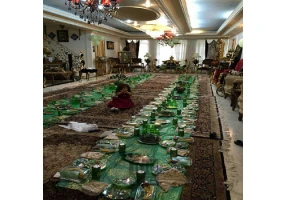مولودی خوانی توسط مداح خانم حرفه ای و دف نواز