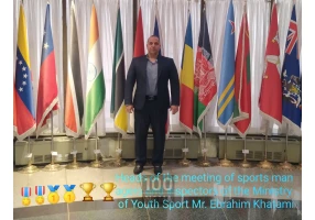 مربی بدنسازی با مدرک IFBB و قهرمان جهان