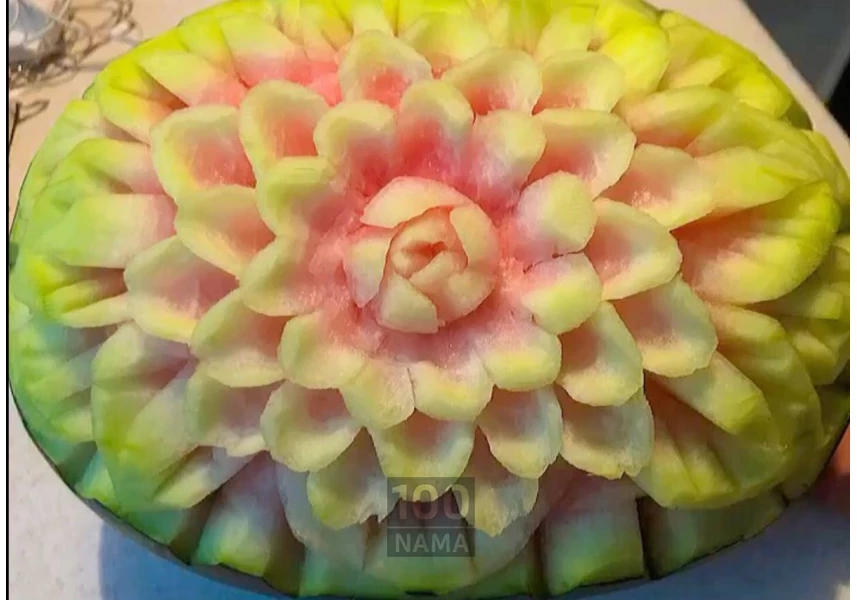 حکاکی هندوانه و کدو شب یلدا