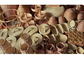 خرید و فروش عمده صنایع دستی حصیری