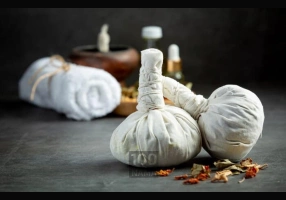 خدمات آروماتراپی ویژه بانوان