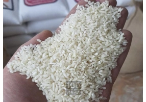 برنج نیم دانه طارم هاشمی با 40 درصد دانه کامل