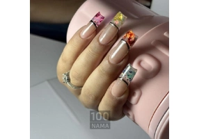 آموزش کاشت ناخن و اکستنشن مژه در مارلیک 