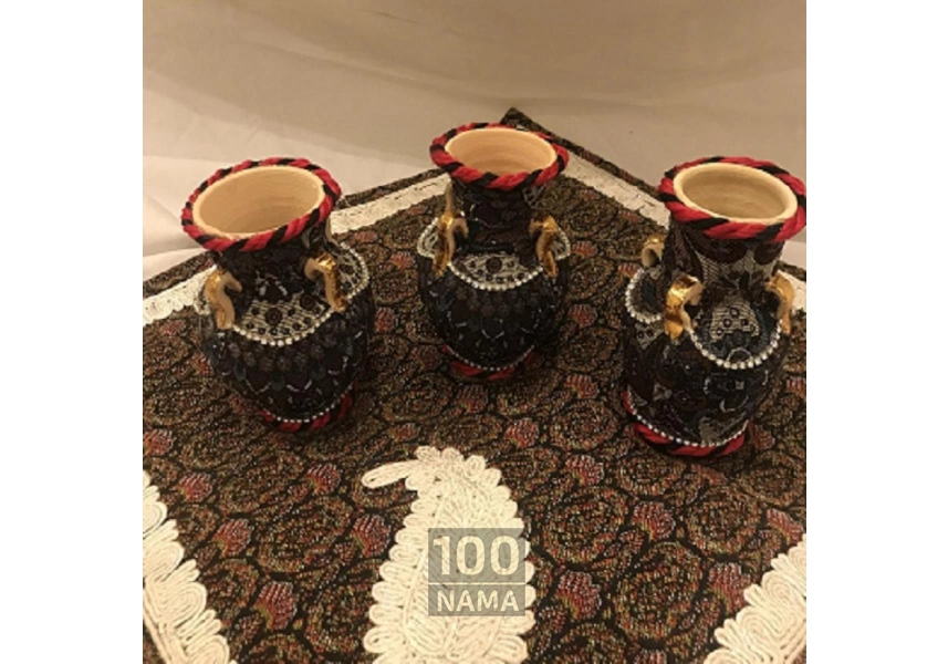 عرضه کننده صنايع دستى و هنرى و تزئينى
