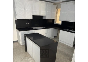 اجرا و فروش و اجرای تخصصی صفحات کابینت کوارتز، سنگ