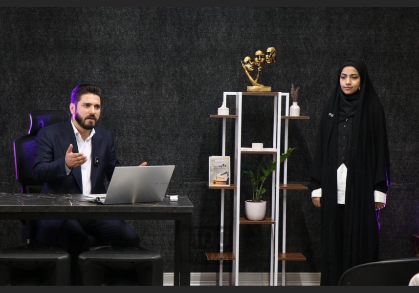 دوره تخصصی فن بیان، سخنوری و تحلیل زبان بدن