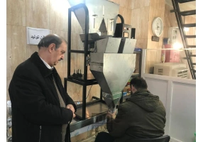 ساخت دستگاه بسته بندی نیمه اتوماتیک و خانگی