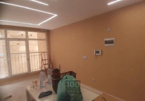 نصب کاغذ دیواری و پوستر - نصاب کاغذ دیواری